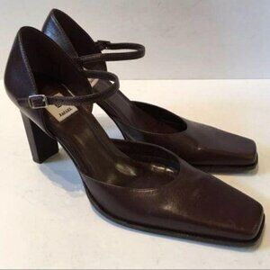 Bakers Heels Size 7 Sully Leather Made In Brazil